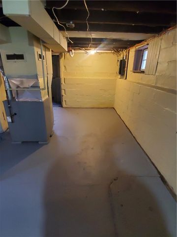 566 Lexington Avenue, Rochester, NY 14613