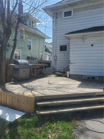 566 Lexington Avenue, Rochester, NY 14613