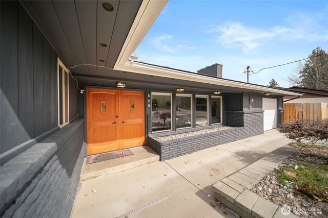 840 Crawford Ave, Wenatchee, WA 98801