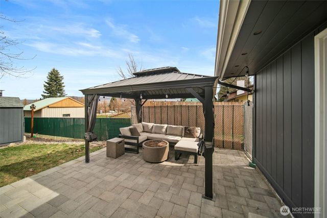 840 Crawford Ave, Wenatchee, WA 98801