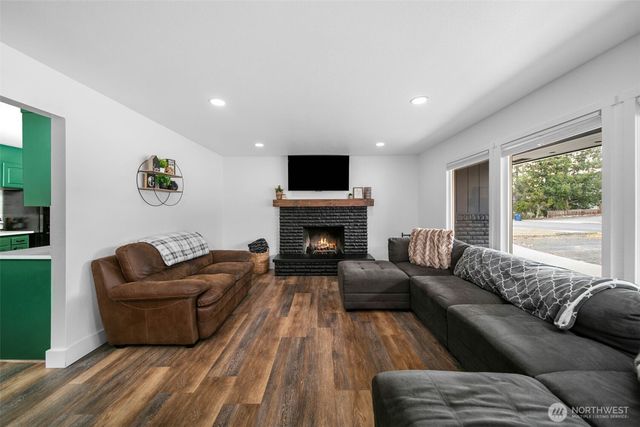 840 Crawford Ave, Wenatchee, WA 98801