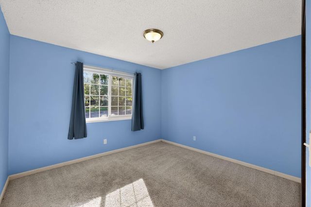 8260 E Granite Dr, Granite Bay, CA 95746