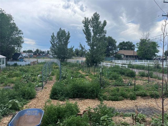 7525 E 82nd Ave, Commerce City, CO 80022