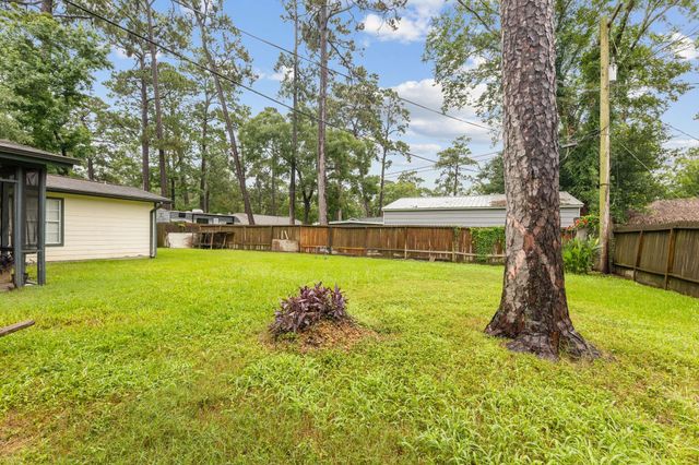 1034 Royal Oak Drive, Dickinson, TX 77539