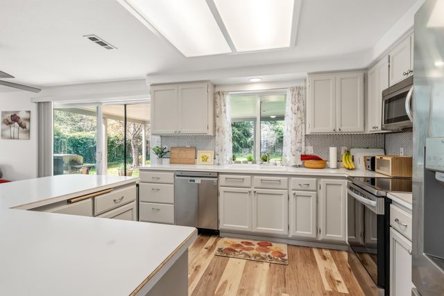 2128 Terrel Drive, Medford, OR 97501