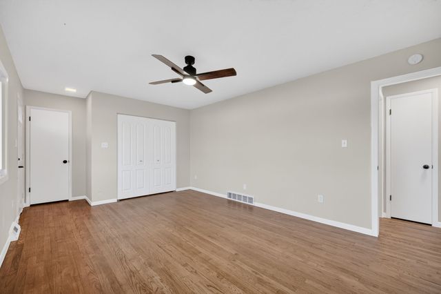 4128 E 27th Street, Des Moines, IA 50317