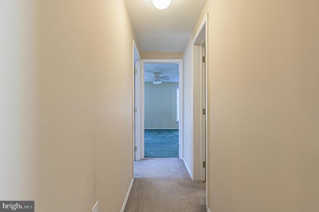 74 KNOLLWOOD DR, Mays Landing, NJ 08330