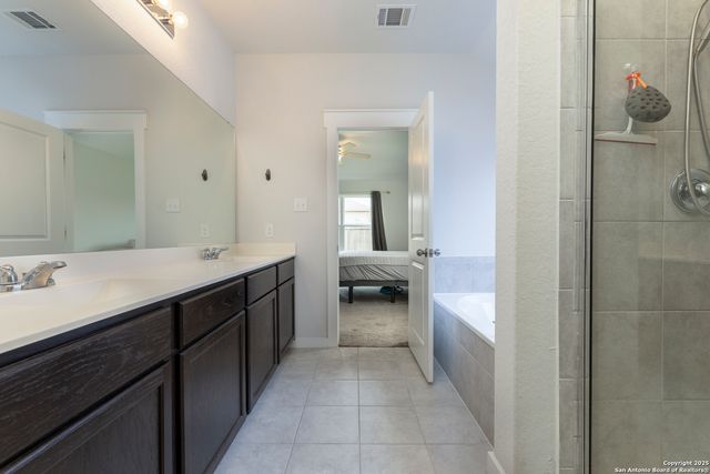 3956 Legend Meadows, New Braunfels, TX 78130