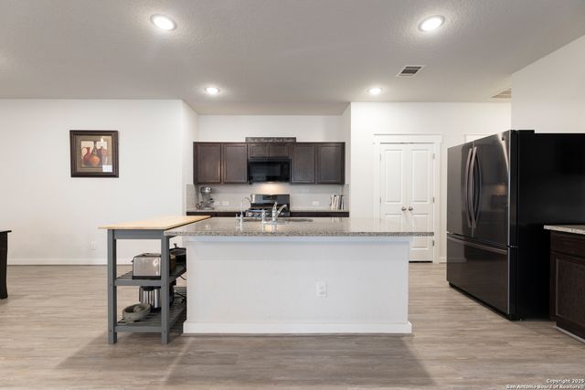 3956 Legend Meadows, New Braunfels, TX 78130
