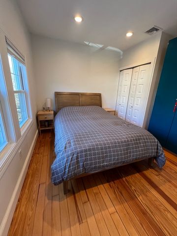 474 Albemarle Rd 2, Newton, MA 02460