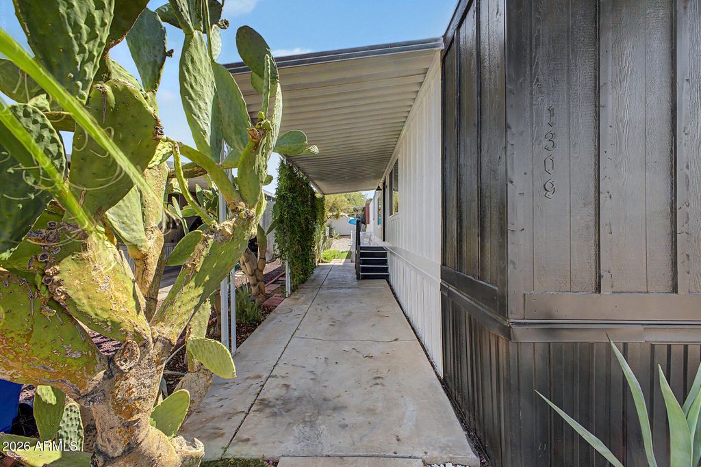 1309 W Kachina Trail, Phoenix, AZ 85041 — photo 4