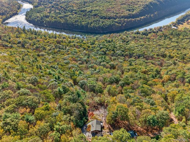 129 Hallock Road, Barryville, NY 12719