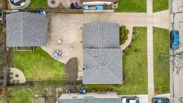 458 N 5th Avenue, Des Plaines, IL 60016