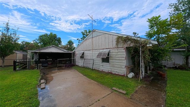 12925 Harvey Lane, Houston, TX 77013