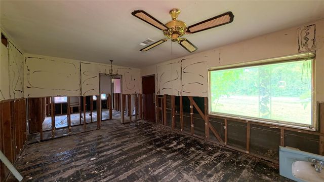 12925 Harvey Lane, Houston, TX 77013