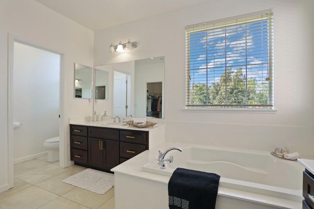 421 W Cupertino Ave, Mountain House, CA 95391