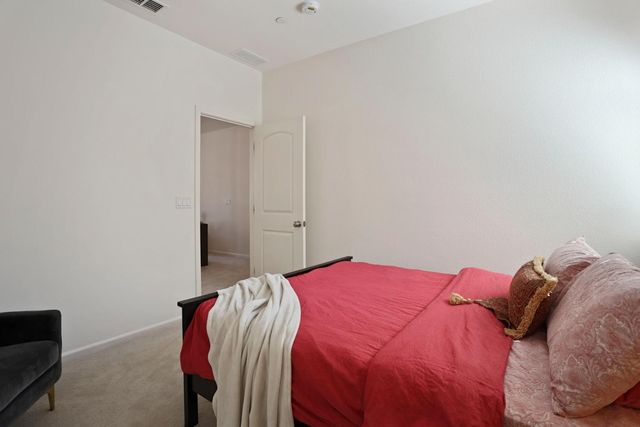 421 W Cupertino Ave, Mountain House, CA 95391