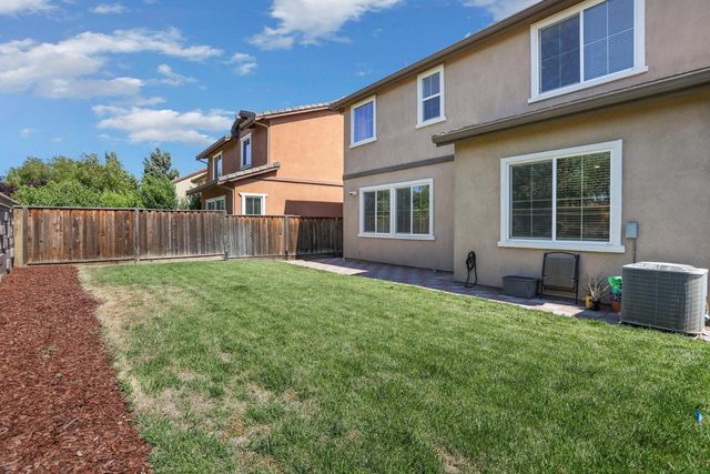 421 W Cupertino Ave, Mountain House, CA 95391