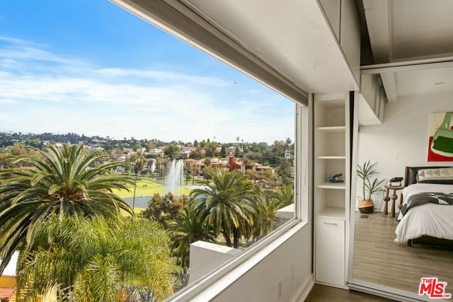 1701 Clinton Street 325, Los Angeles, CA 90026