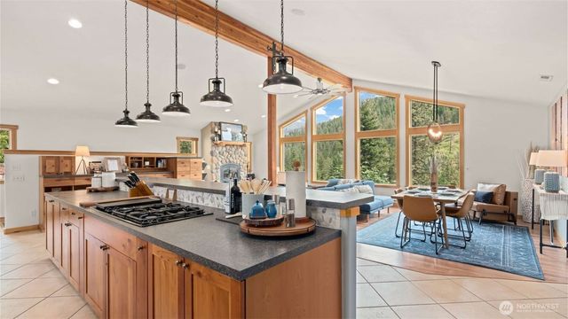 8816 Derby Canyon Road, Peshastin, WA 98847