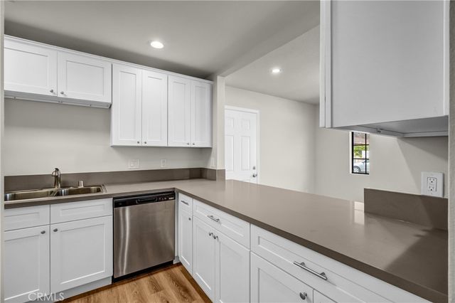 2535 California Avenue 1, Signal Hill, CA 90755