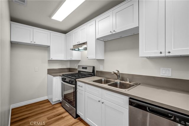 2535 California Avenue 1, Signal Hill, CA 90755