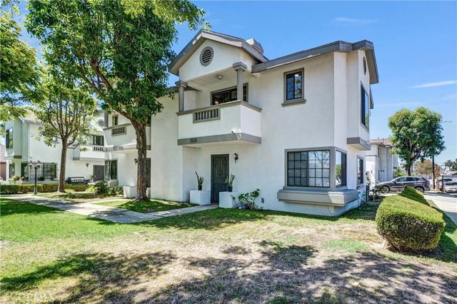 2535 California Avenue 1, Signal Hill, CA 90755