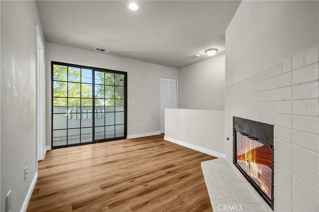 2535 California Avenue 1, Signal Hill, CA 90755