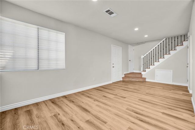 2535 California Avenue 1, Signal Hill, CA 90755