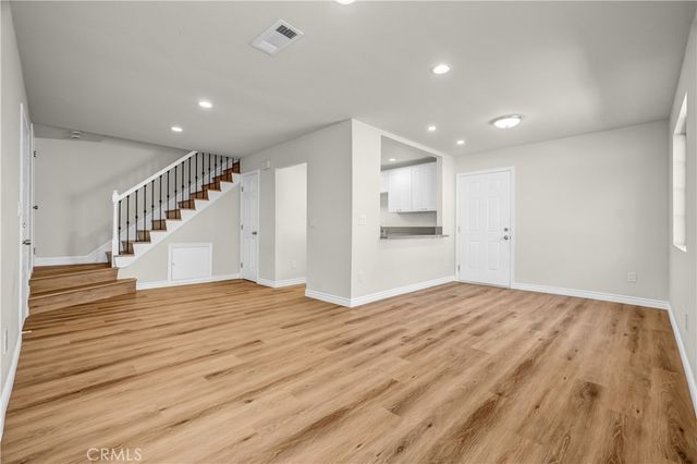 2535 California Avenue 1, Signal Hill, CA 90755