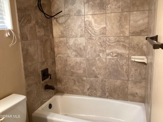 5511 GROVE Drive, Sunland Park, NM 88063