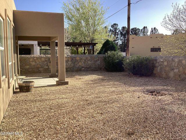 5511 GROVE Drive, Sunland Park, NM 88063