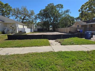 134 49TH AVENUE N, St Petersburg, FL 33703