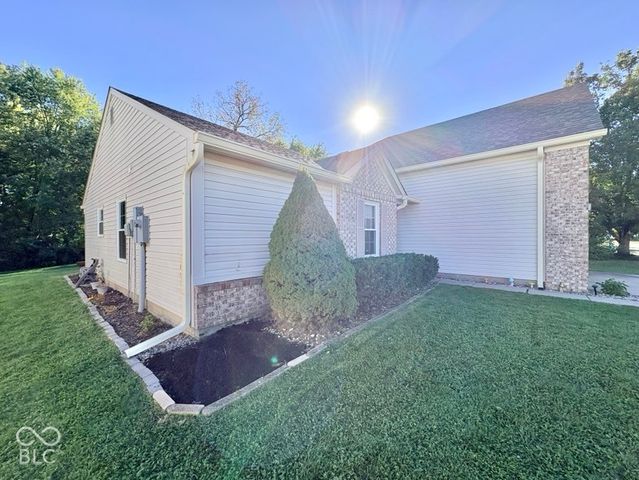1919 Abbey Lane, Danville, IN 46122