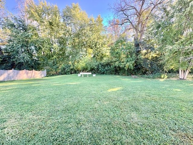 1919 Abbey Lane, Danville, IN 46122