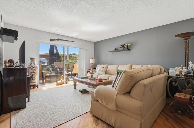 2321 SW 81st Terrace 5, North Lauderdale, FL 33068