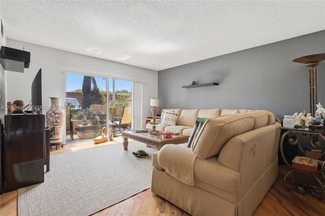 2321 SW 81st Terrace 5, North Lauderdale, FL 33068