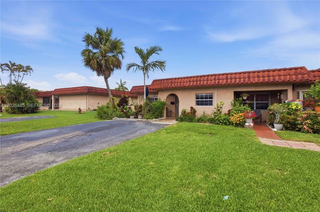 2321 SW 81st Terrace 5, North Lauderdale, FL 33068