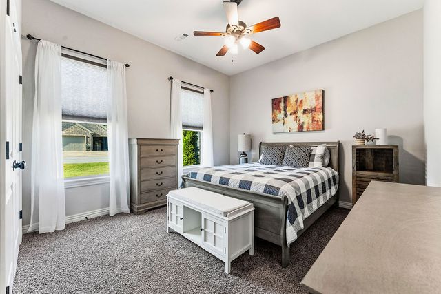 79 Ingleborough Drive, Bella Vista, AR 72715