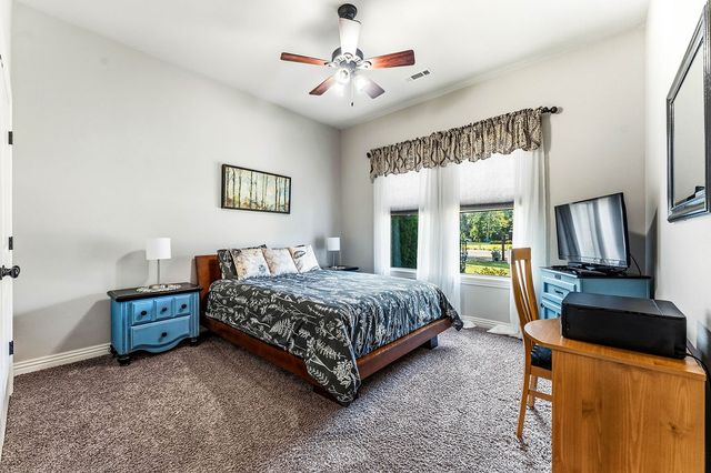 79 Ingleborough Drive, Bella Vista, AR 72715