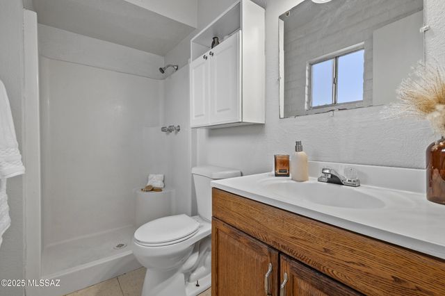 1136 S 7th Avenue, Tucson, AZ 85701