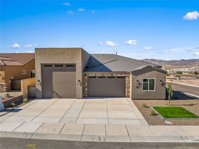 951 Athens Court, Bullhead City, AZ 86429