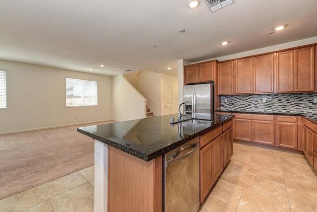 3231 Foxton Way, Rancho Cordova, CA 95670