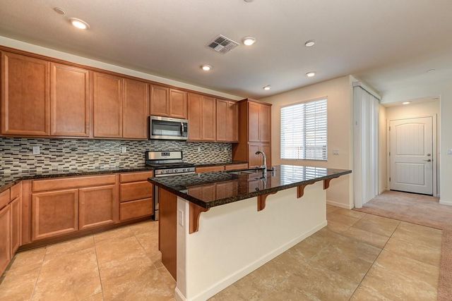 3231 Foxton Way, Rancho Cordova, CA 95670