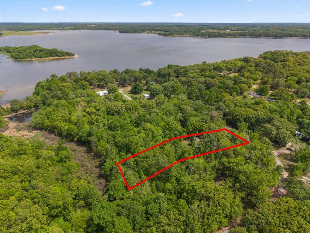 353 PR 5861, Yantis, TX 75497