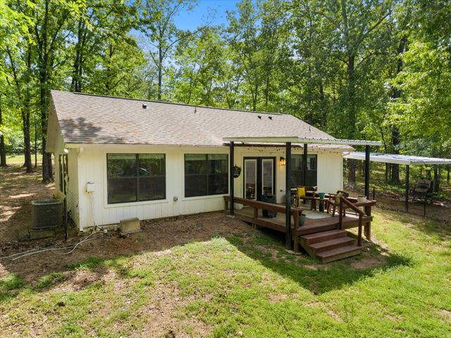 353 PR 5861, Yantis, TX 75497