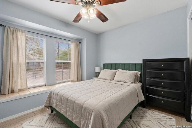 320 Sharer, San Antonio, TX 78208