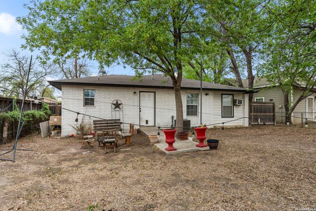 320 Sharer, San Antonio, TX 78208
