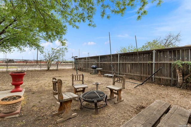 320 Sharer, San Antonio, TX 78208