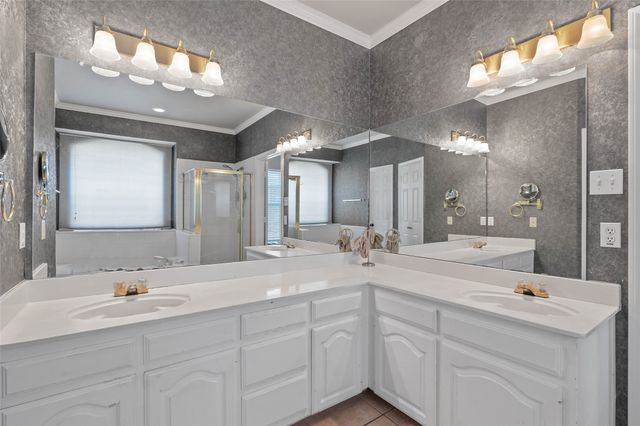 1113 Brittany Place, Lewisville, TX 75077